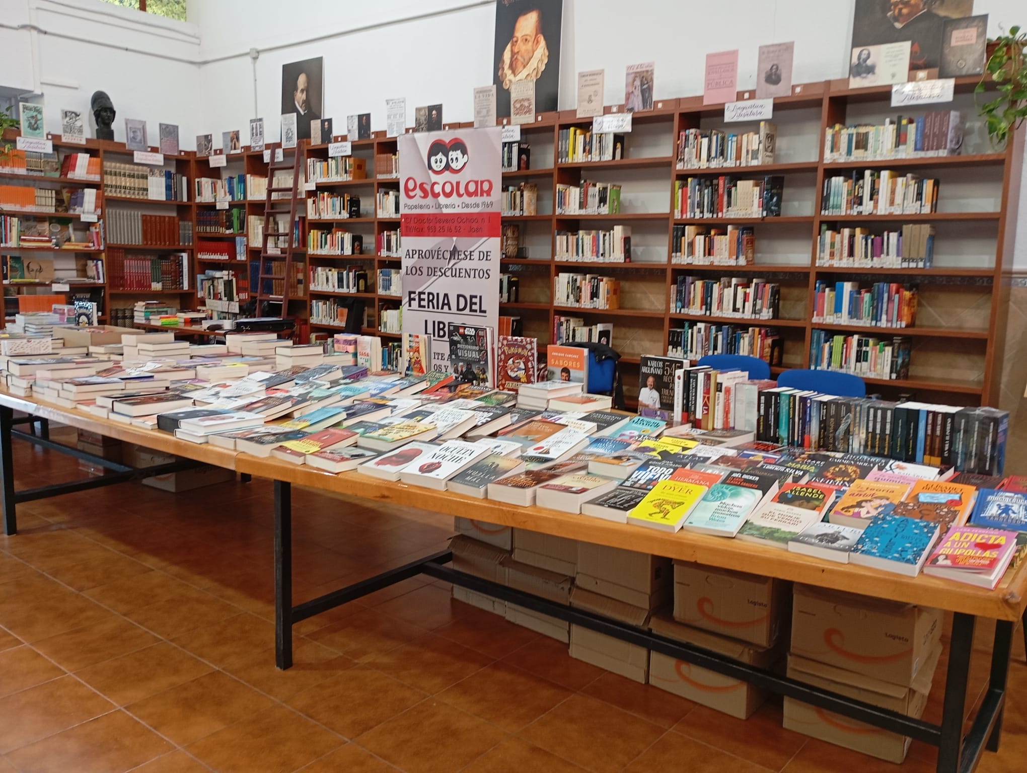 Feria del Libro en el IES El Valle.
